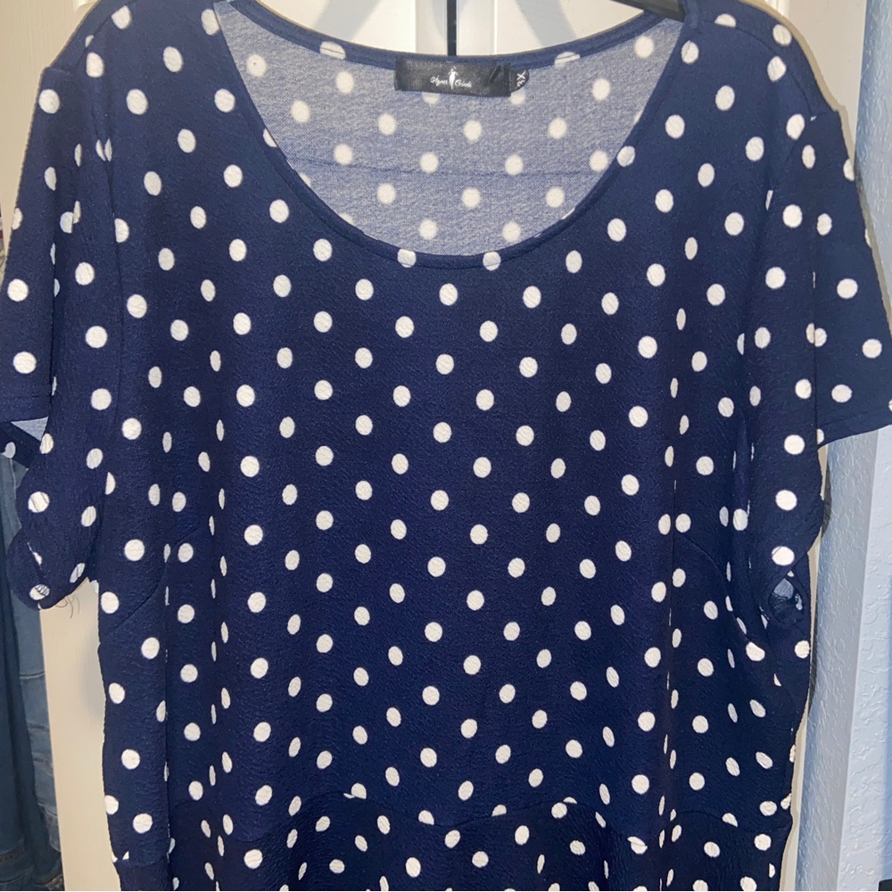 Agnes Orinda Women’s Plus size Polka Dots Short Sleeve Peplum Top.